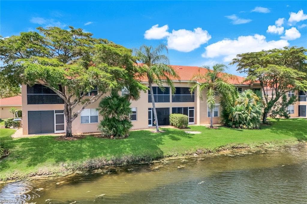2440 Millcreek Ln 103, Naples, FL 34119-25
