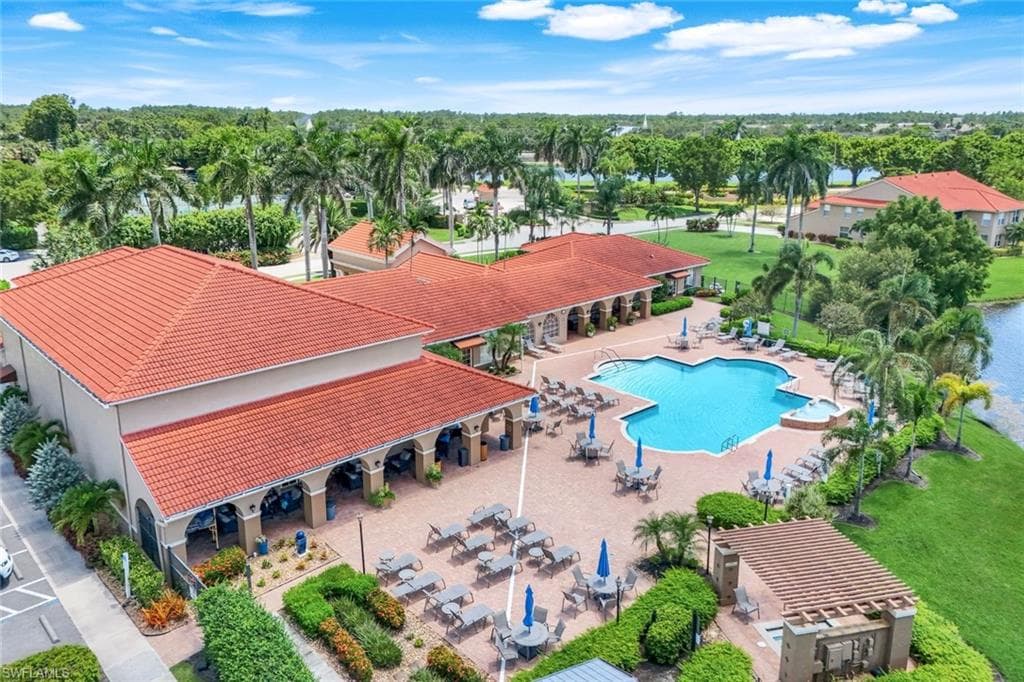 2440 Millcreek Ln 103, Naples, FL 34119-30