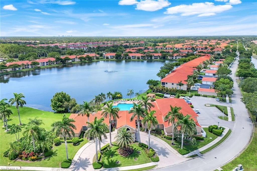 2440 Millcreek Ln 103, Naples, FL 34119-32