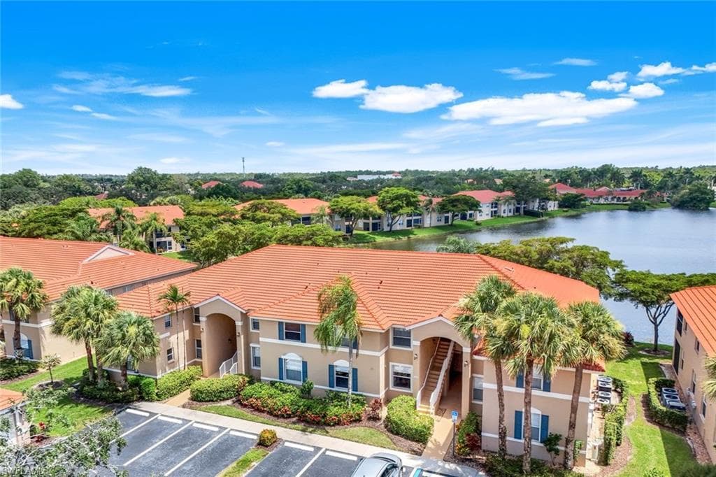2440 Millcreek Ln 103, Naples, FL 34119-37