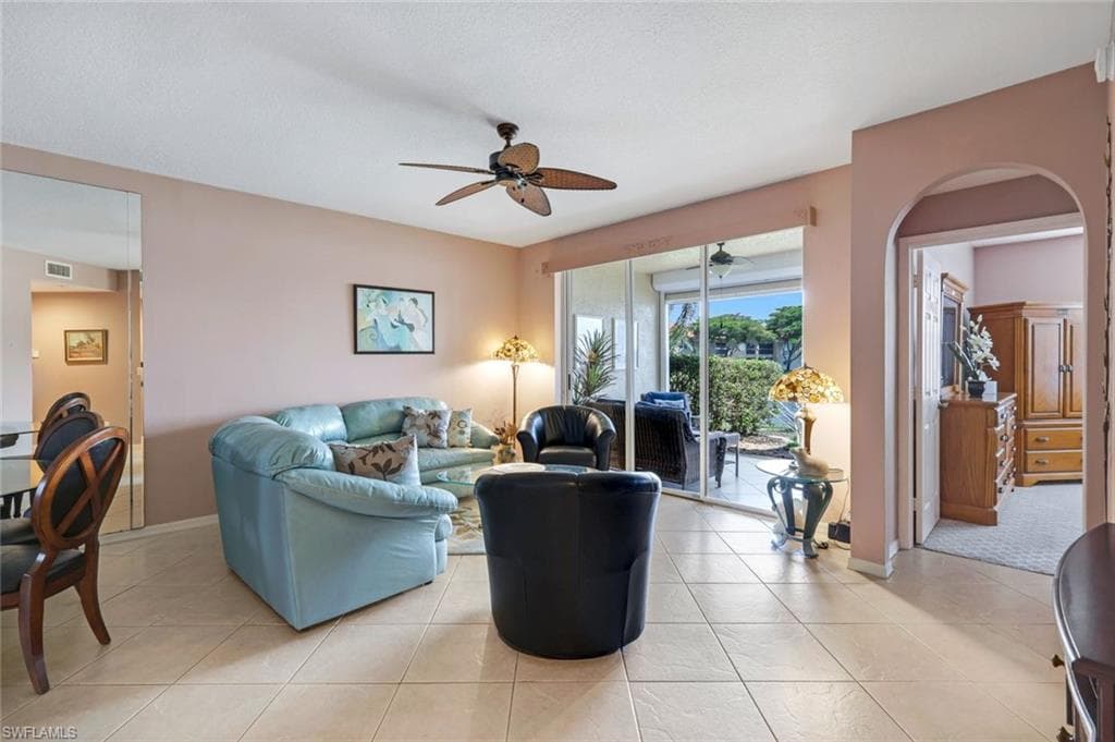 2440 Millcreek Ln 103, Naples, FL 34119-4