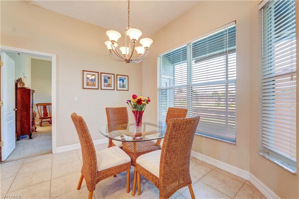 3208 1st Pl, Cape Coral, FL 33914-13