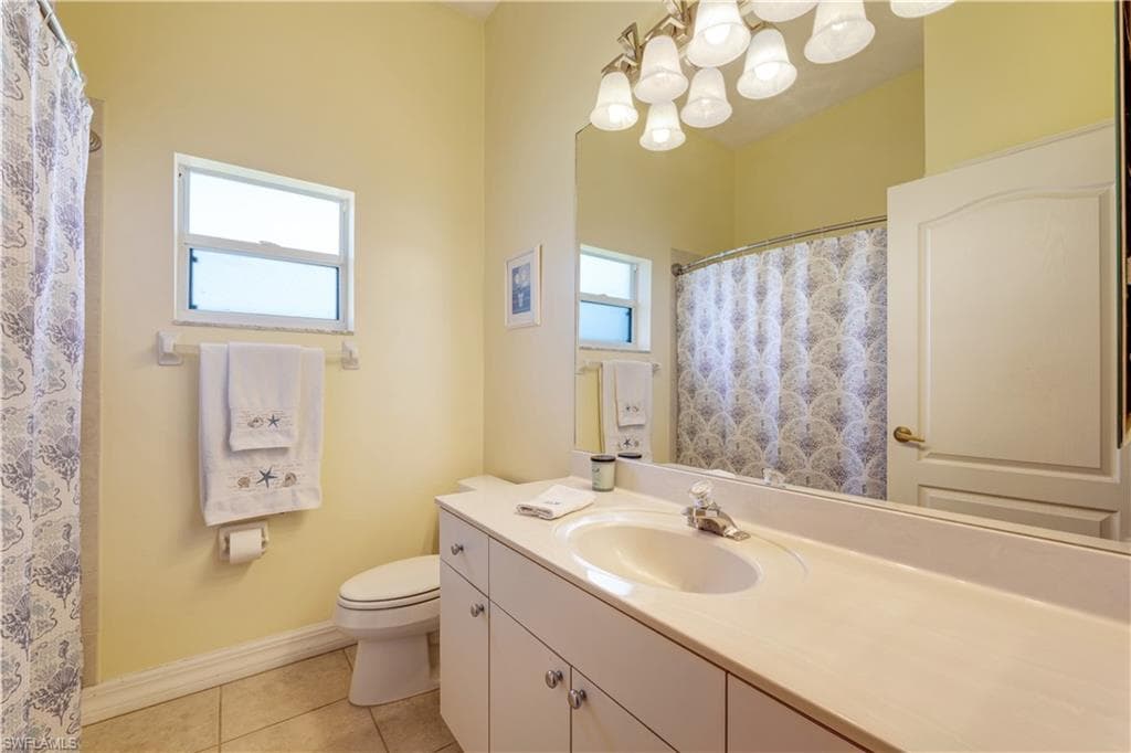 3208 1st Pl, Cape Coral, FL 33914-27
