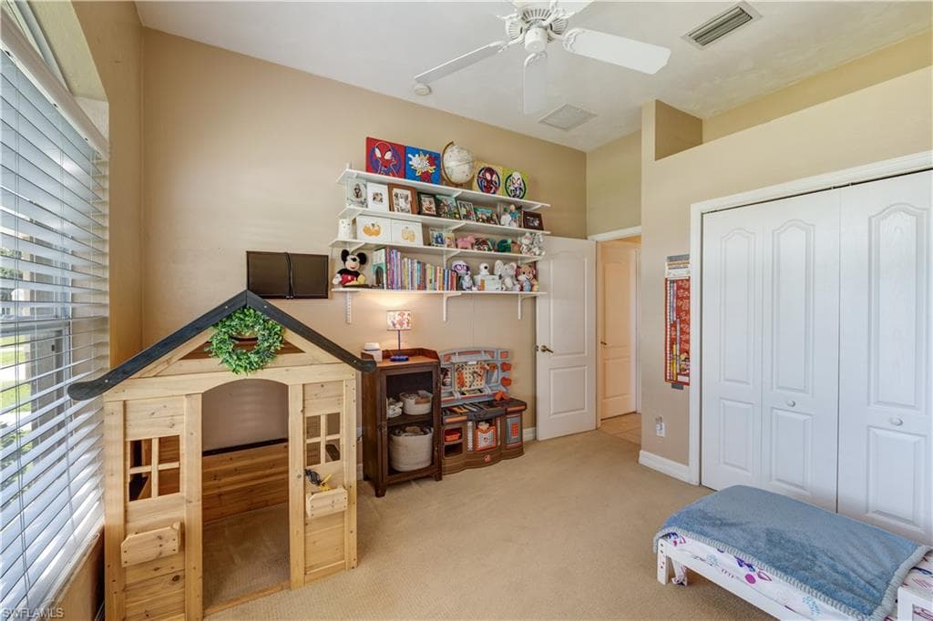 3208 1st Pl, Cape Coral, FL 33914-31
