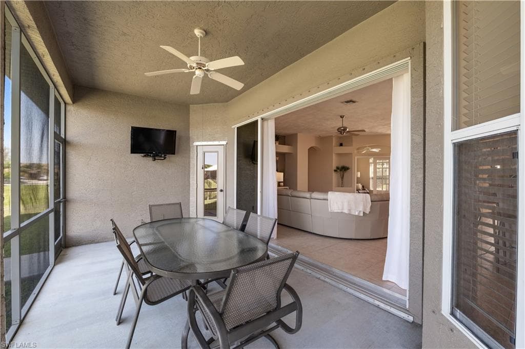 3208 1st Pl, Cape Coral, FL 33914-34