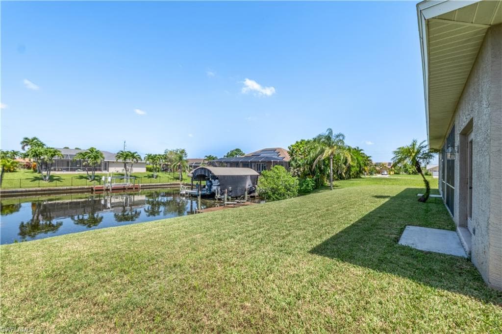 3208 1st Pl, Cape Coral, FL 33914-40