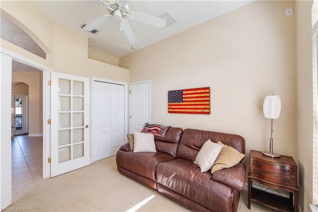 3208 1st Pl, Cape Coral, FL 33914-8