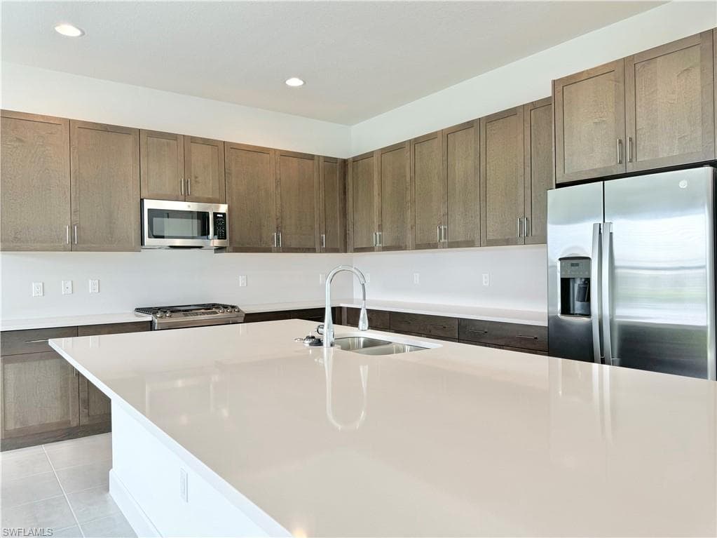 20921 Thistle Leaf Ln, Estero, FL 33928-11