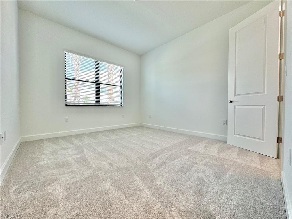 20921 Thistle Leaf Ln, Estero, FL 33928-23