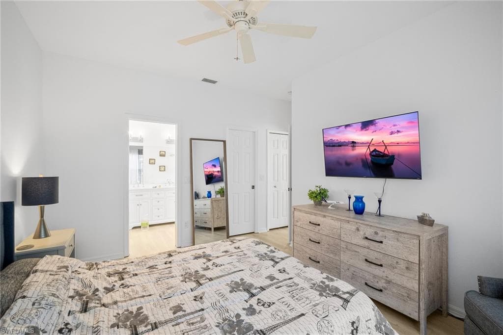 10735 Blue Bimini Cir, Estero, FL 33928-9
