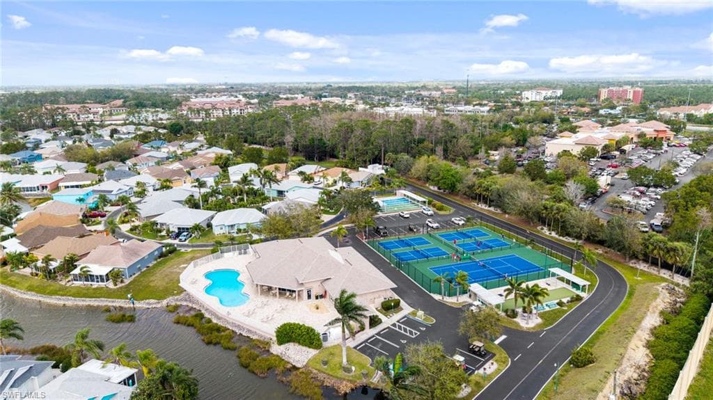 10735 Blue Bimini Cir, Estero, FL 33928-4