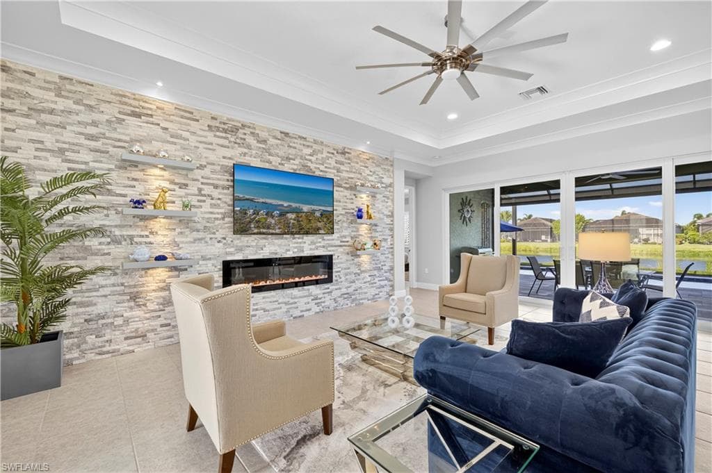 28514 Wharton Dr, Bonita Springs, FL 34135-9