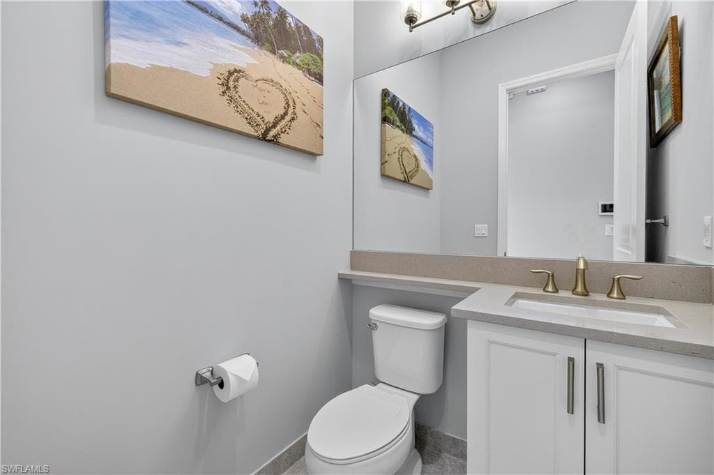 28514 Wharton Dr, Bonita Springs, FL 34135-25