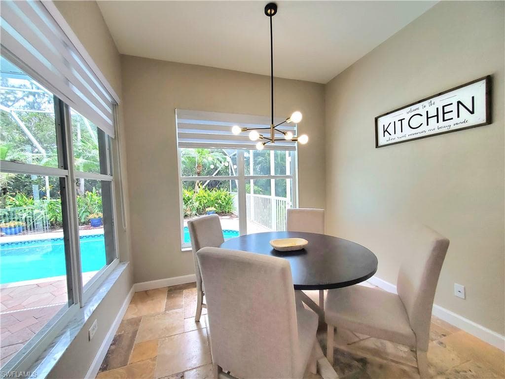 1119 Dorchester Ct 60, Naples, FL 34104-9