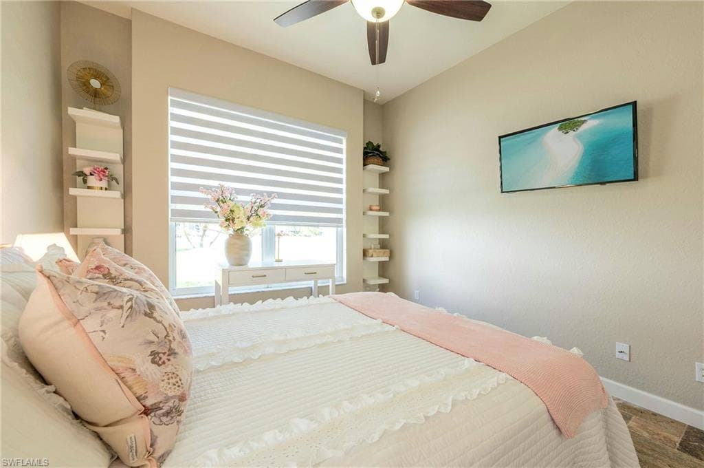 1119 Dorchester Ct 60, Naples, FL 34104-30