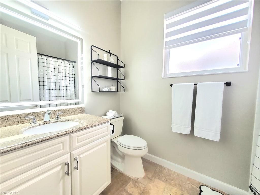 1119 Dorchester Ct 60, Naples, FL 34104-31