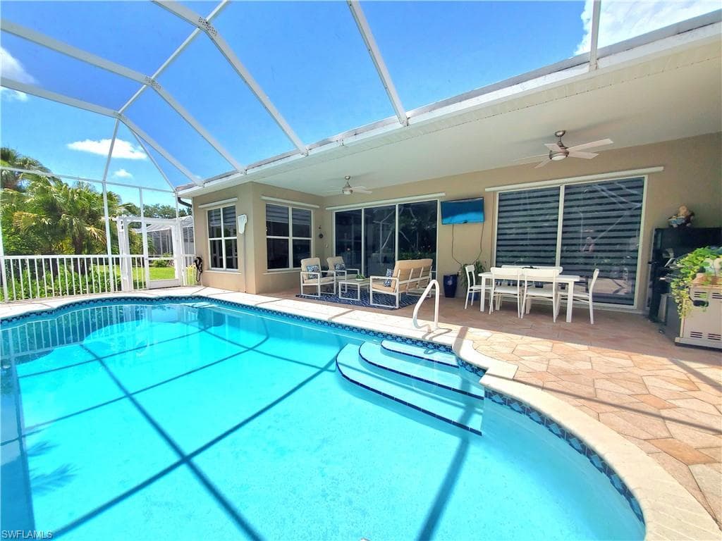 1119 Dorchester Ct 60, Naples, FL 34104-3
