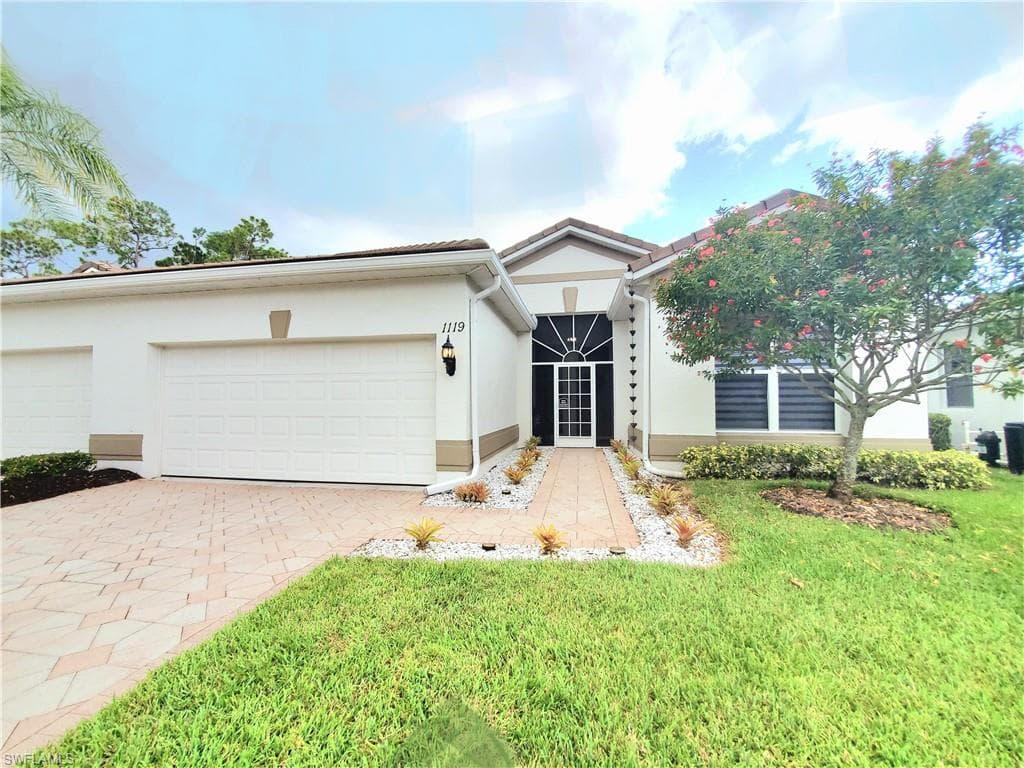 1119 Dorchester Ct 60, Naples, FL 34104-39
