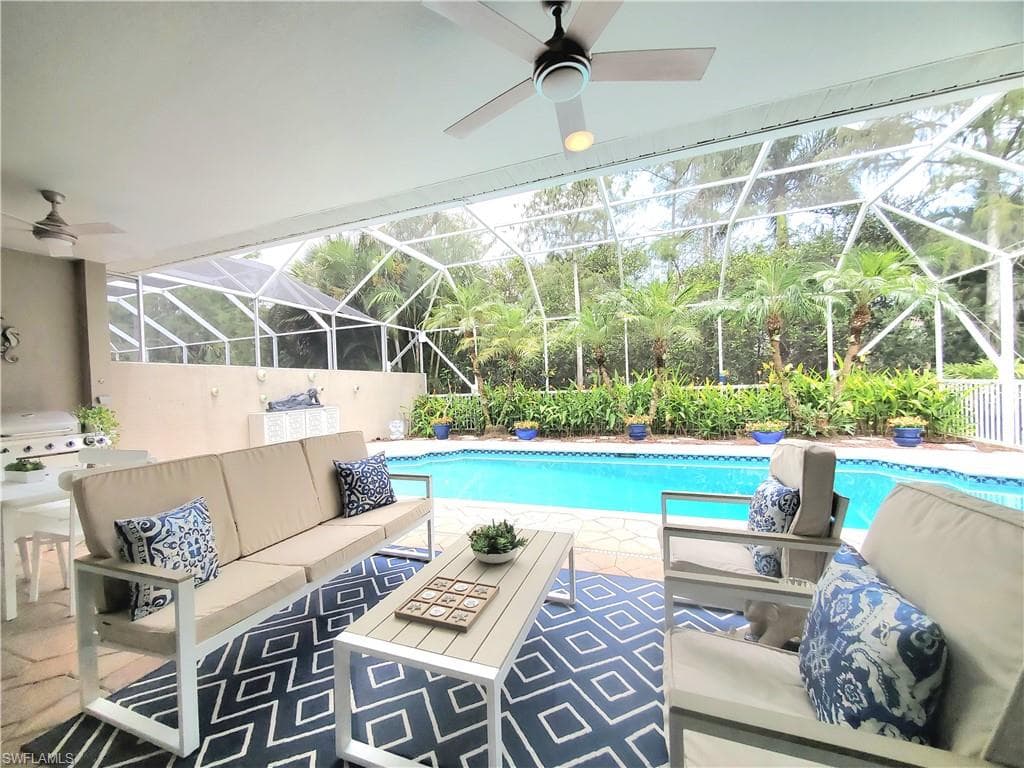 1119 Dorchester Ct 60, Naples, FL 34104-4
