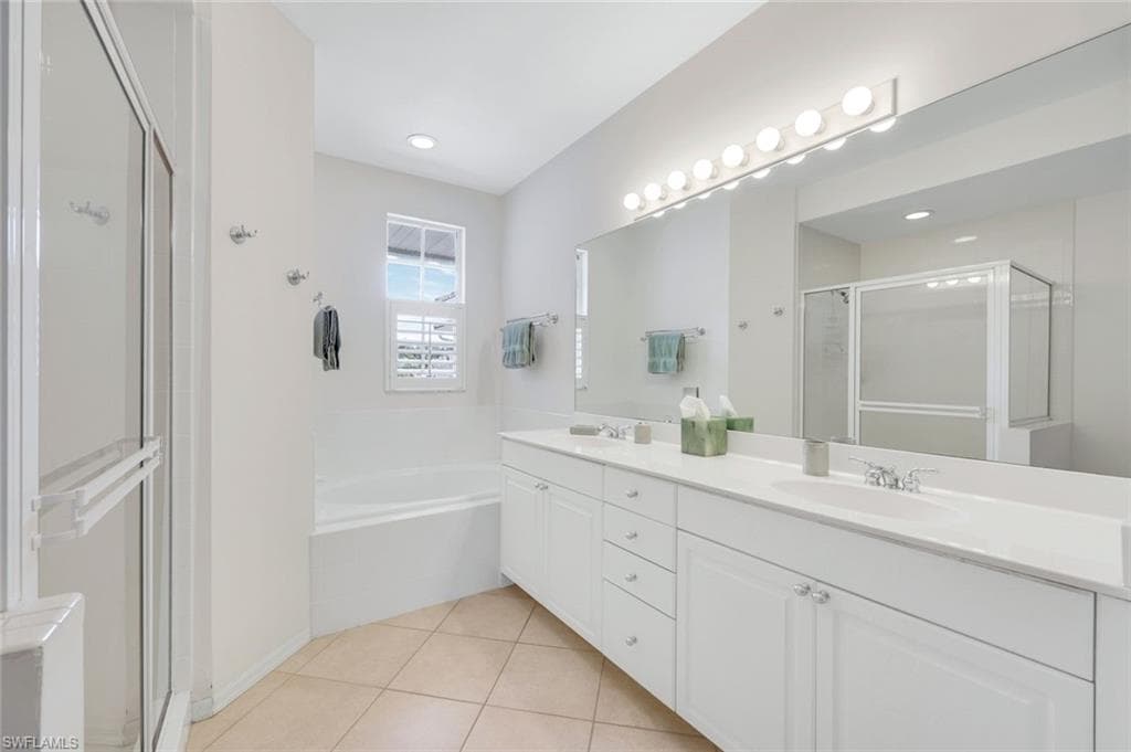 26980 Montego Pointe Ct 202, Bonita Springs, FL 34134-19