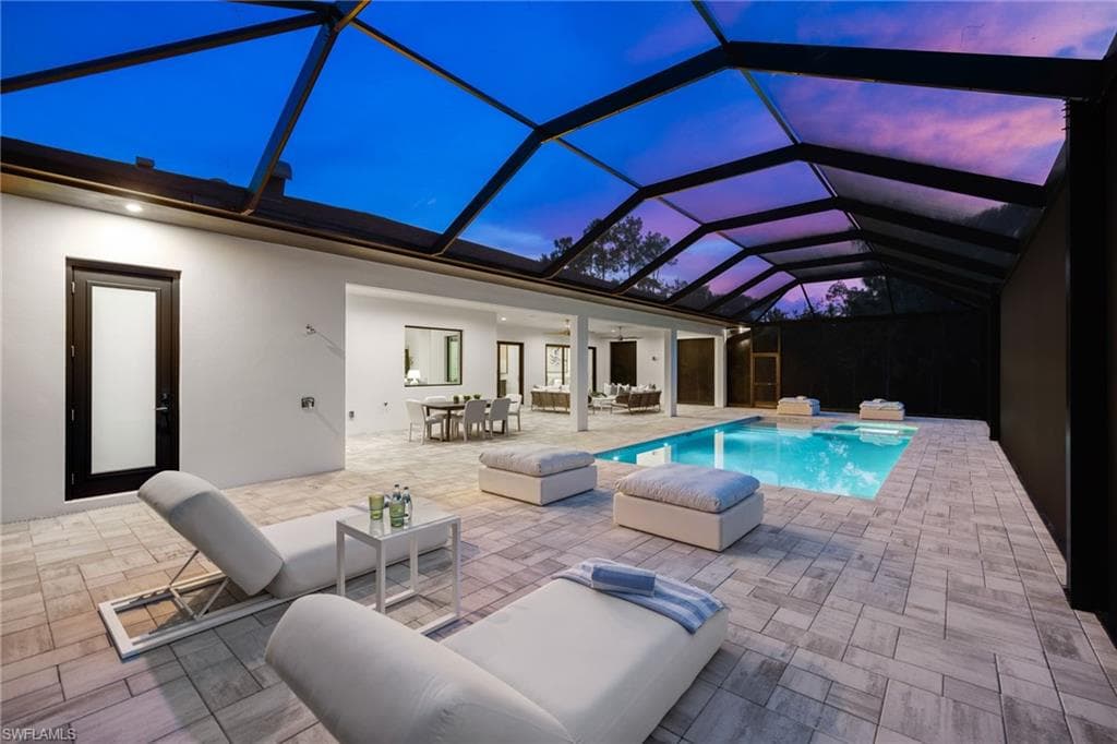 4751 1st Ave SW, Naples, FL 34119-3