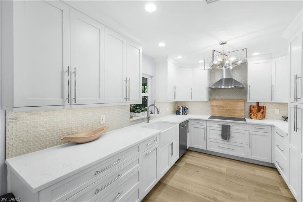 27984 Carl Cir, Bonita Springs, FL 34135-12