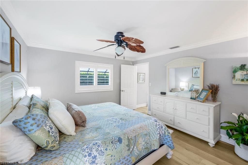 27984 Carl Cir, Bonita Springs, FL 34135-23