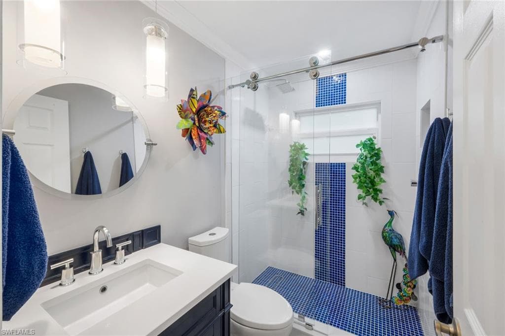 27984 Carl Cir, Bonita Springs, FL 34135-27