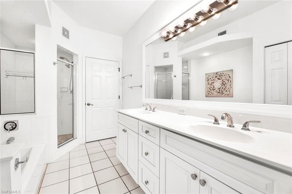 1650 Windy Pines Dr 2705, Naples, FL 34112-28