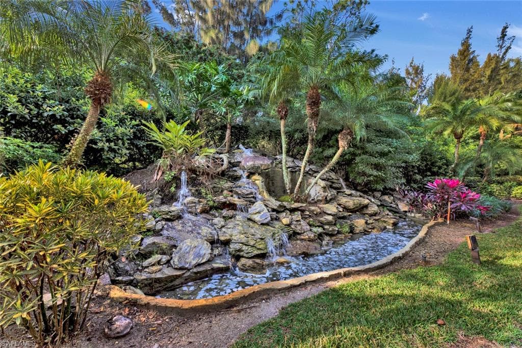 1650 Windy Pines Dr 2705, Naples, FL 34112-34