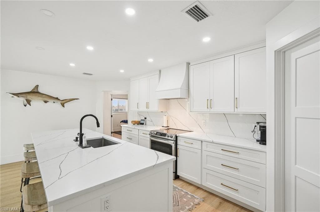 444 Barfield Dr, Marco Island, FL 34145-9