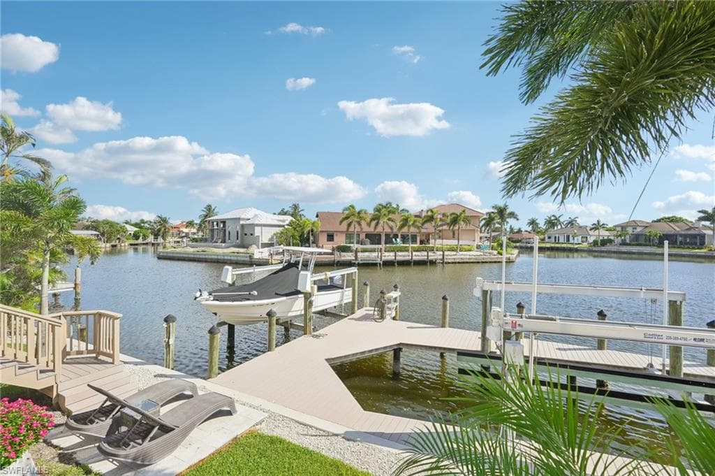 444 Barfield Dr, Marco Island, FL 34145-31