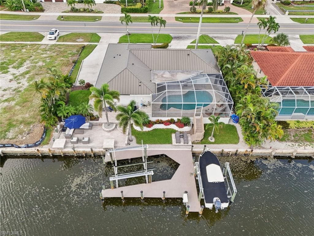 444 Barfield Dr, Marco Island, FL 34145-45
