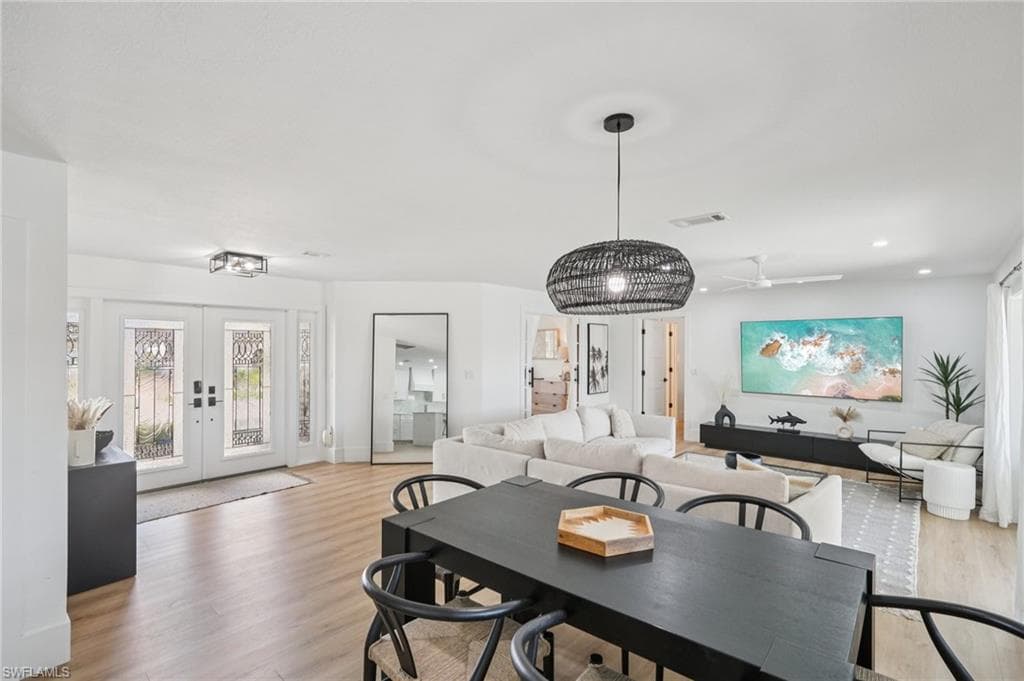 444 Barfield Dr, Marco Island, FL 34145-7