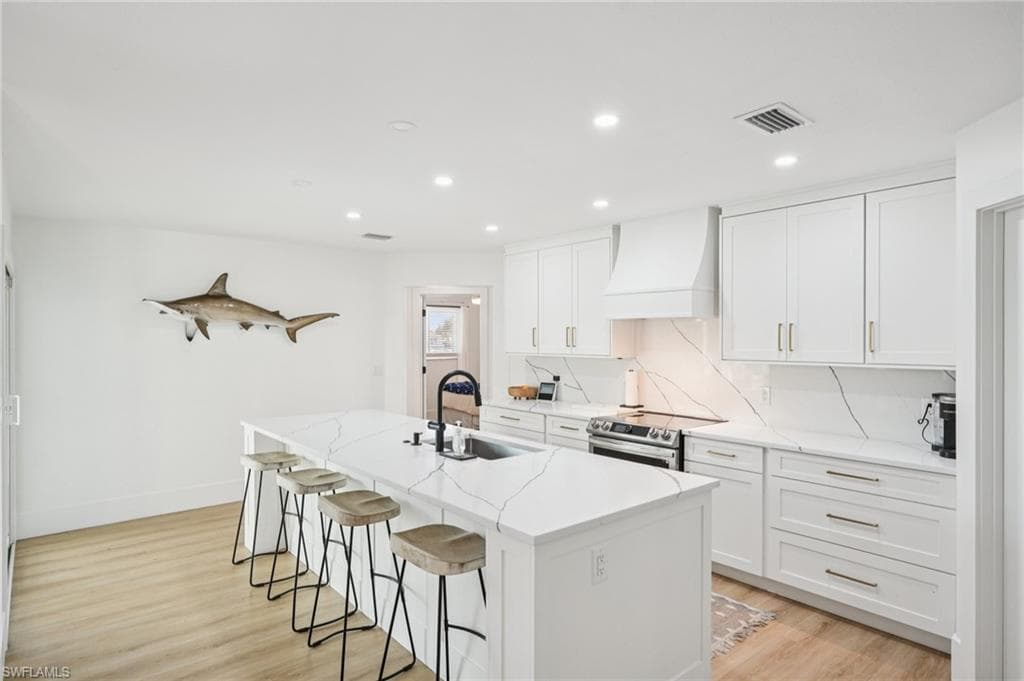 444 Barfield Dr, Marco Island, FL 34145-8