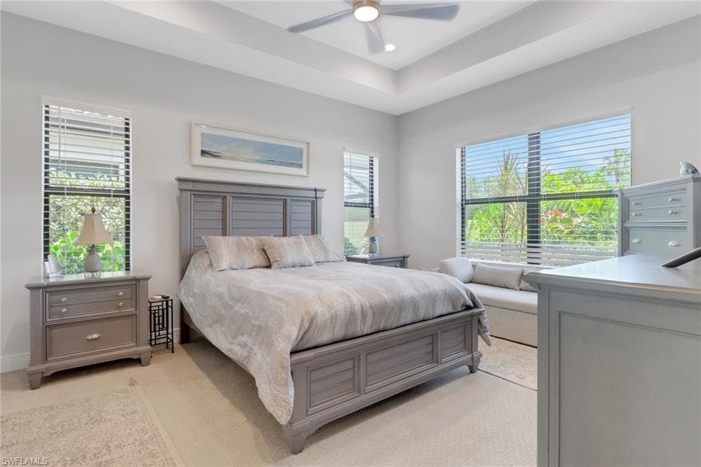 4076 Pegasus Way, Naples, FL 34120-16