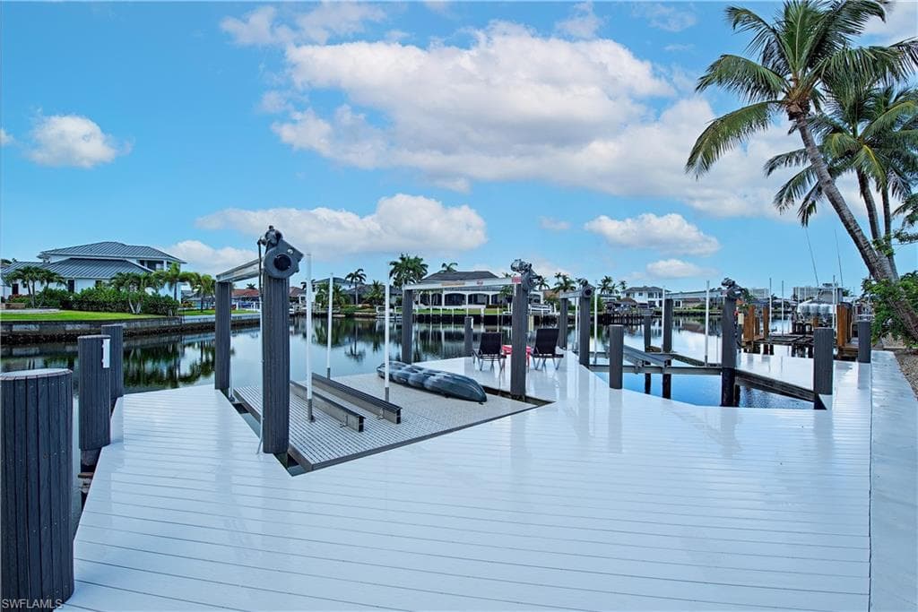 919 Joy Cir, Marco Island, FL 34145-5