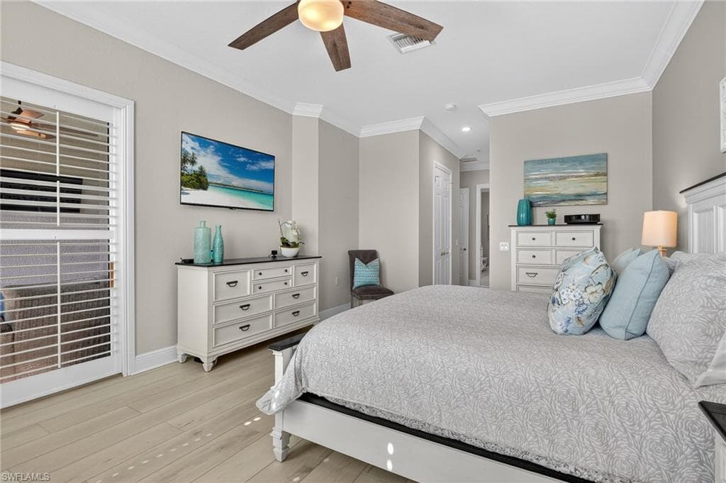 3202 Serenity Ct 202, Naples, FL 34114-22