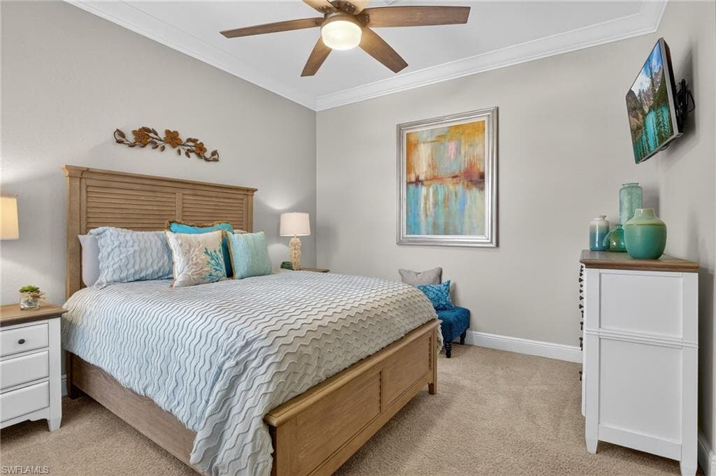 3202 Serenity Ct 202, Naples, FL 34114-35