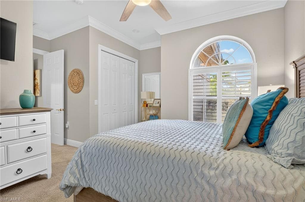 3202 Serenity Ct 202, Naples, FL 34114-36