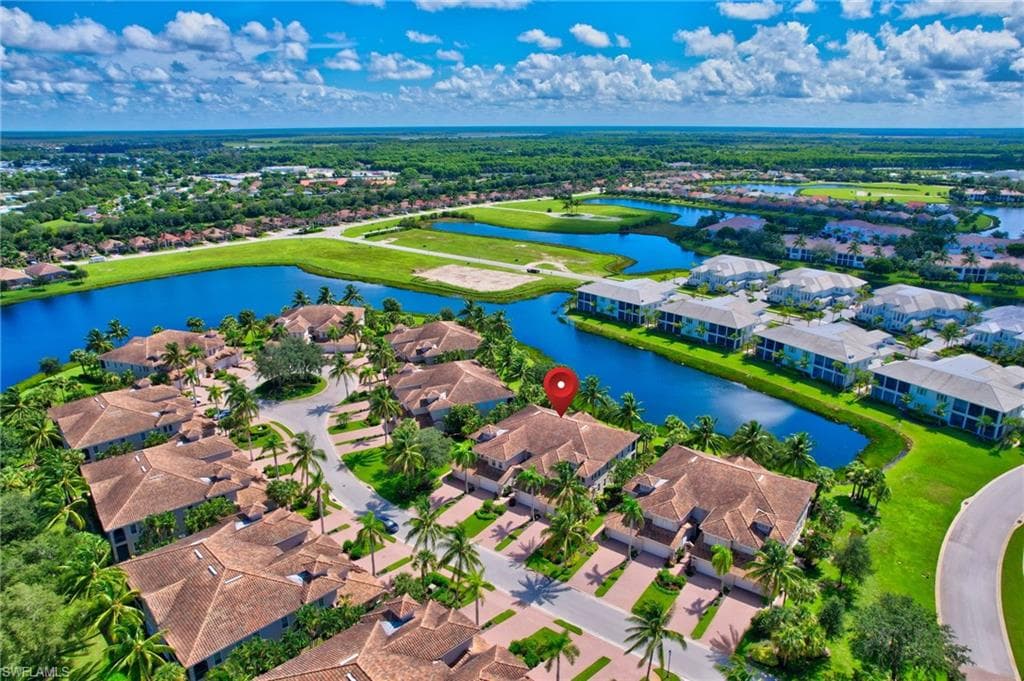 3202 Serenity Ct 202, Naples, FL 34114-45