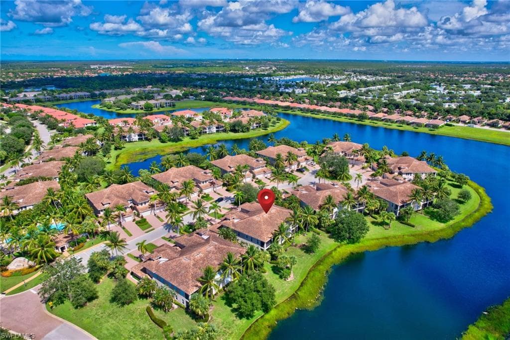 3202 Serenity Ct 202, Naples, FL 34114-46