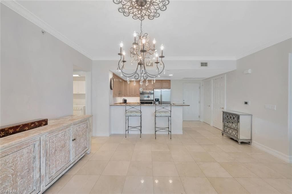 2738 Tiburon Blvd E B-303, Naples, FL 34109-11