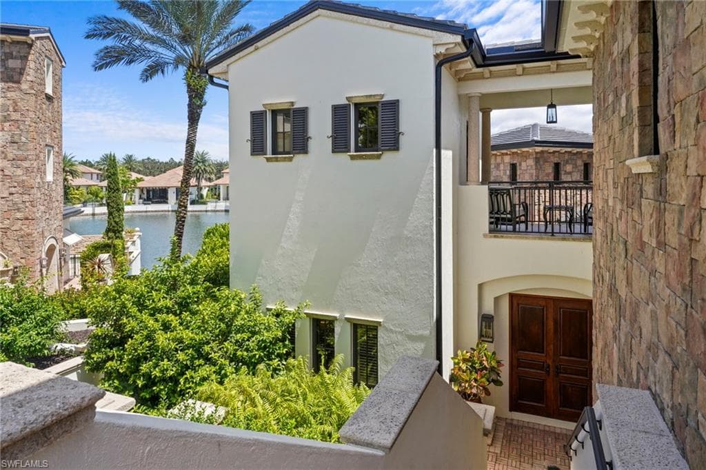 16653 Toscana Cir 701, Naples, FL 34110-9