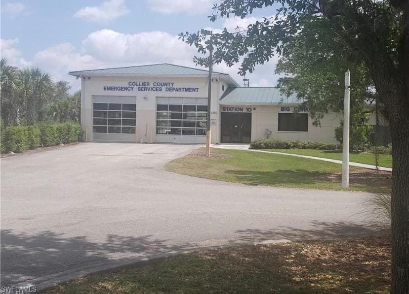 4625 58th Ave NE, Naples, FL 34120-11
