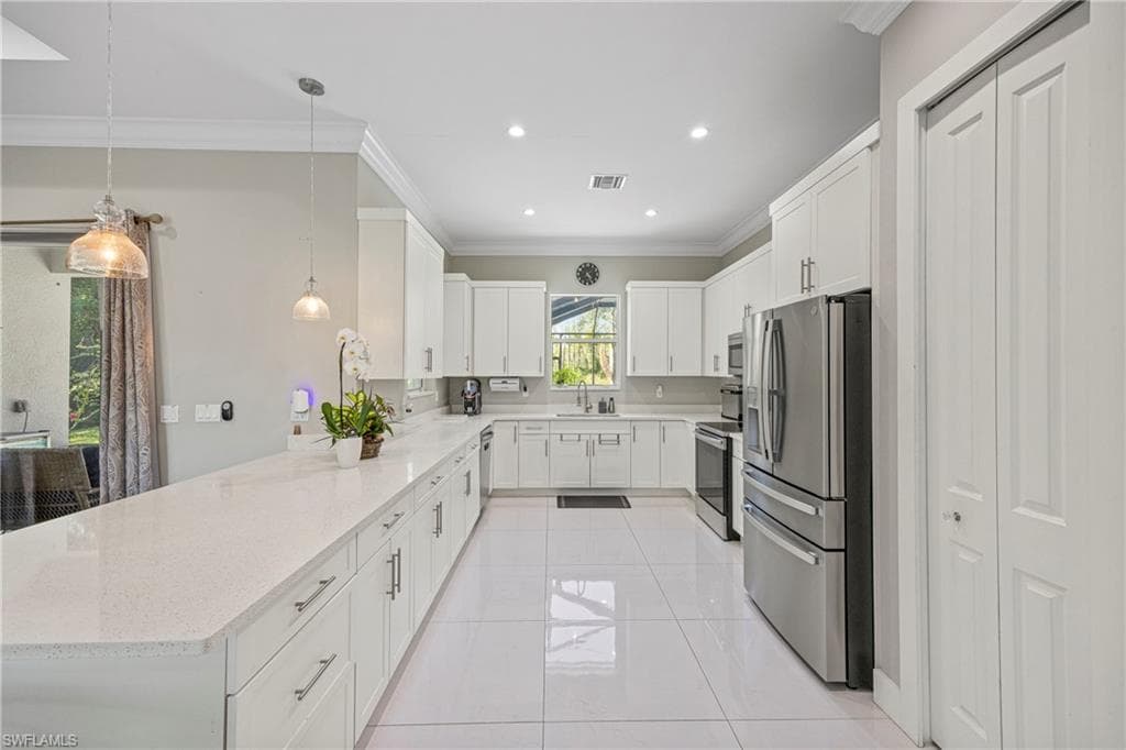 3291 41st Ave NE, Naples, FL 34120-13