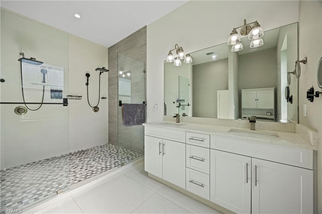 3291 41st Ave NE, Naples, FL 34120-20