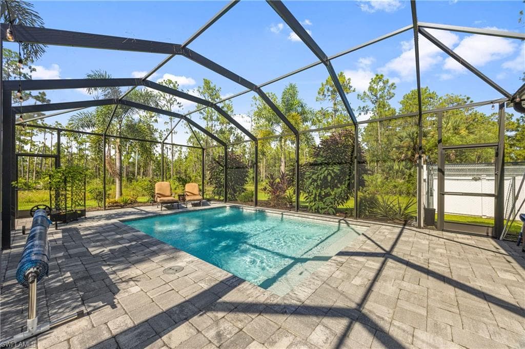 3291 41st Ave NE, Naples, FL 34120-32