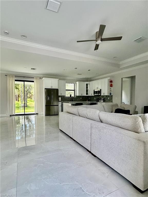 4471 47th Ave NE, Naples, FL 34120-5
