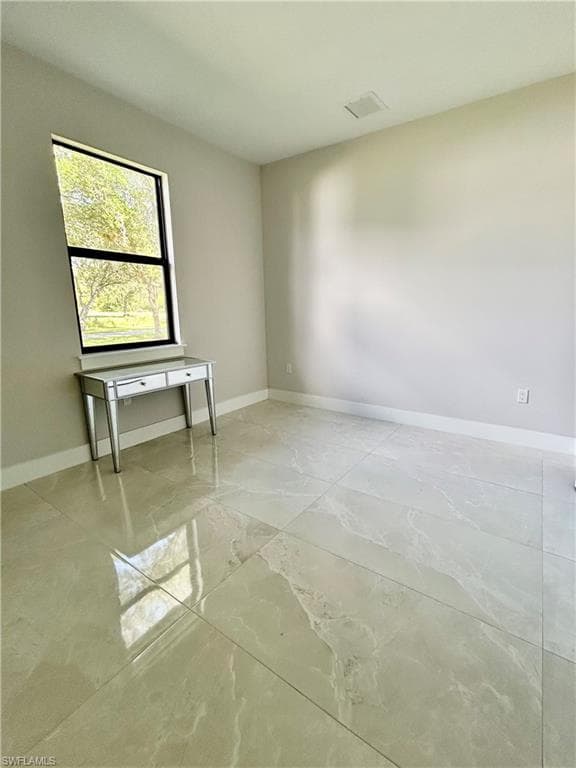 4471 47th Ave NE, Naples, FL 34120-7